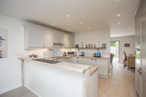 Kitchen- click for photo gallery